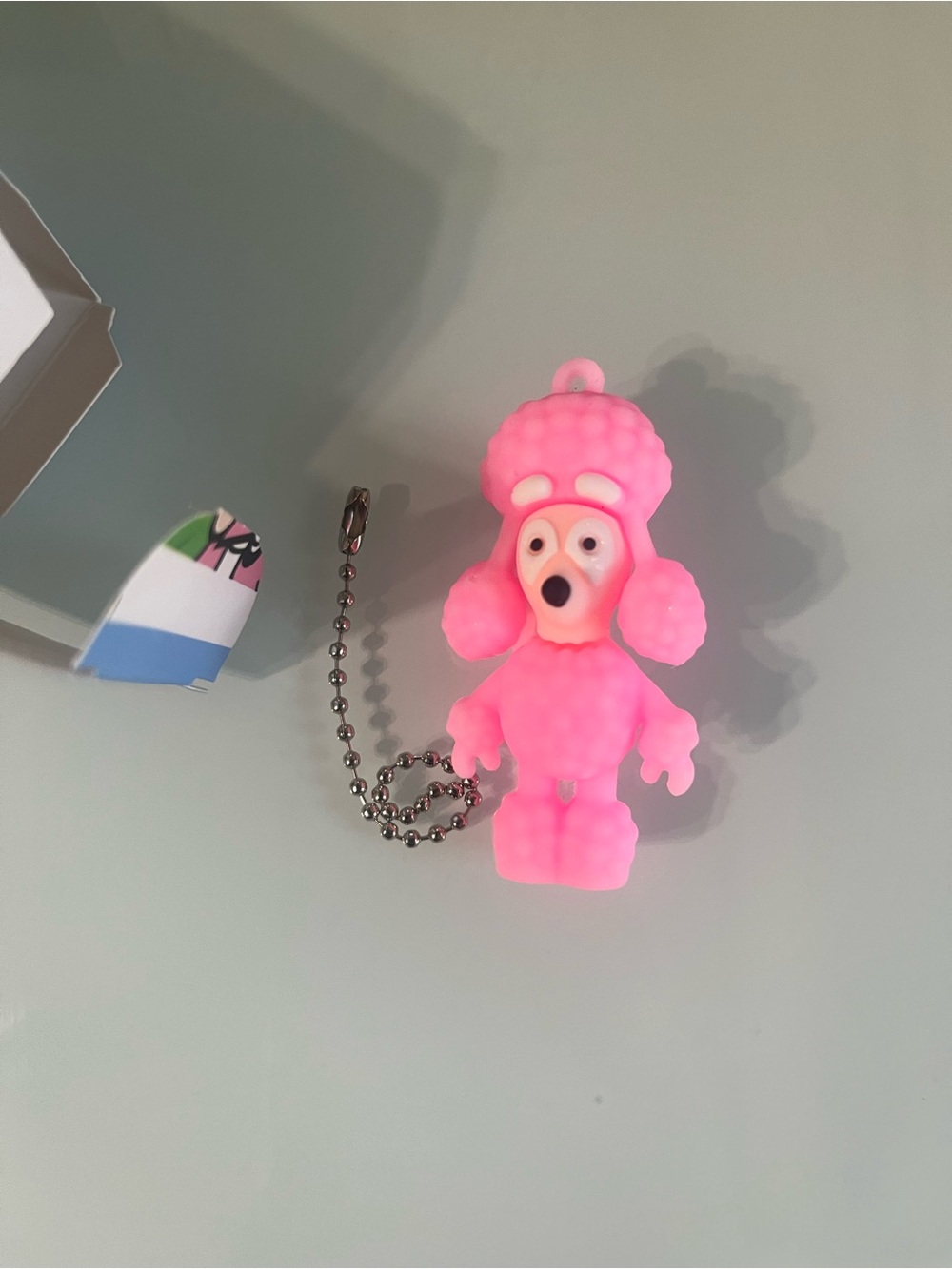 3 Pack Bluey Surprise Box Keychain - Picture 5 of 6